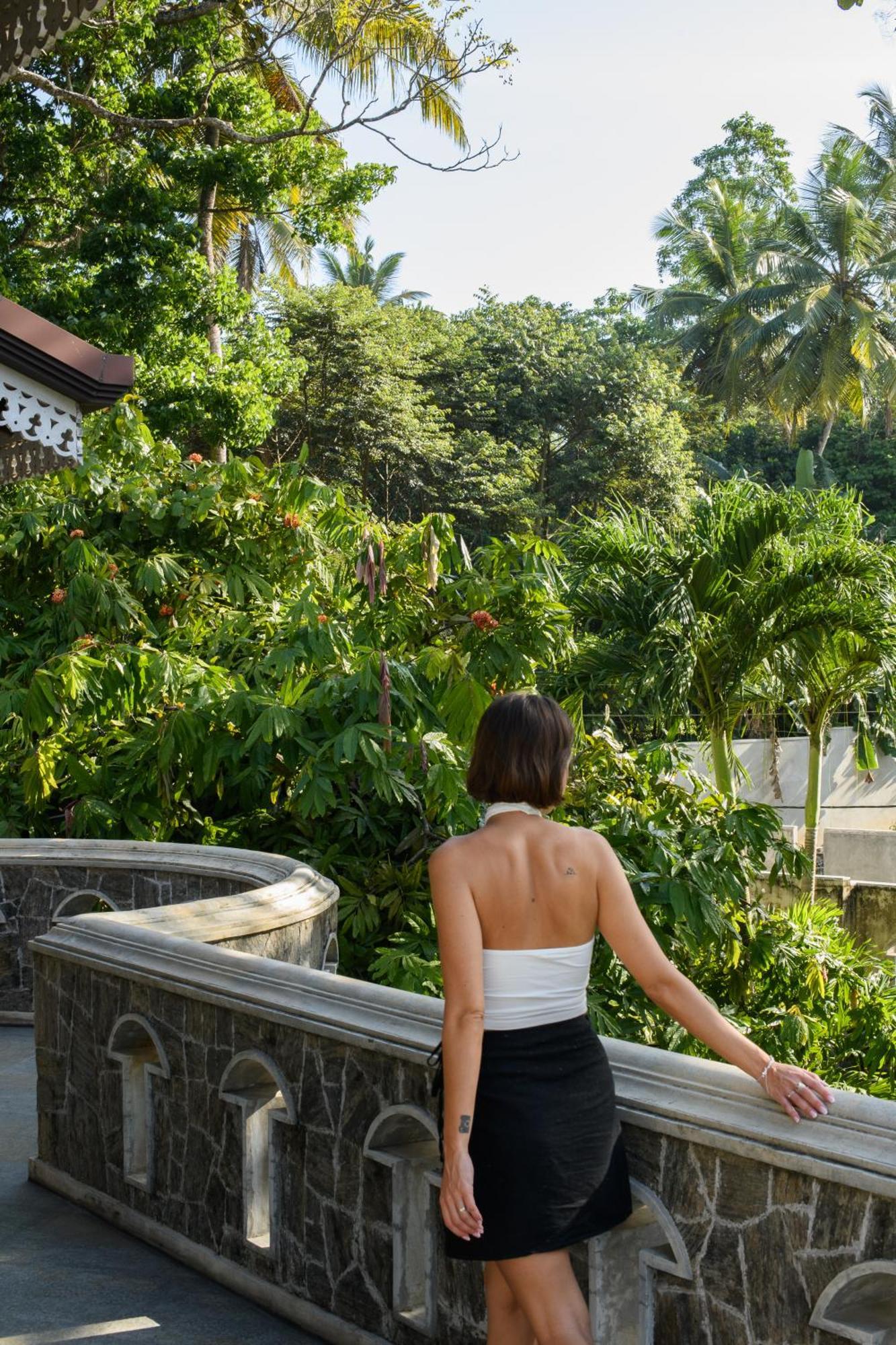 Hotel Roots Retreat Unawatuna Esterno foto
