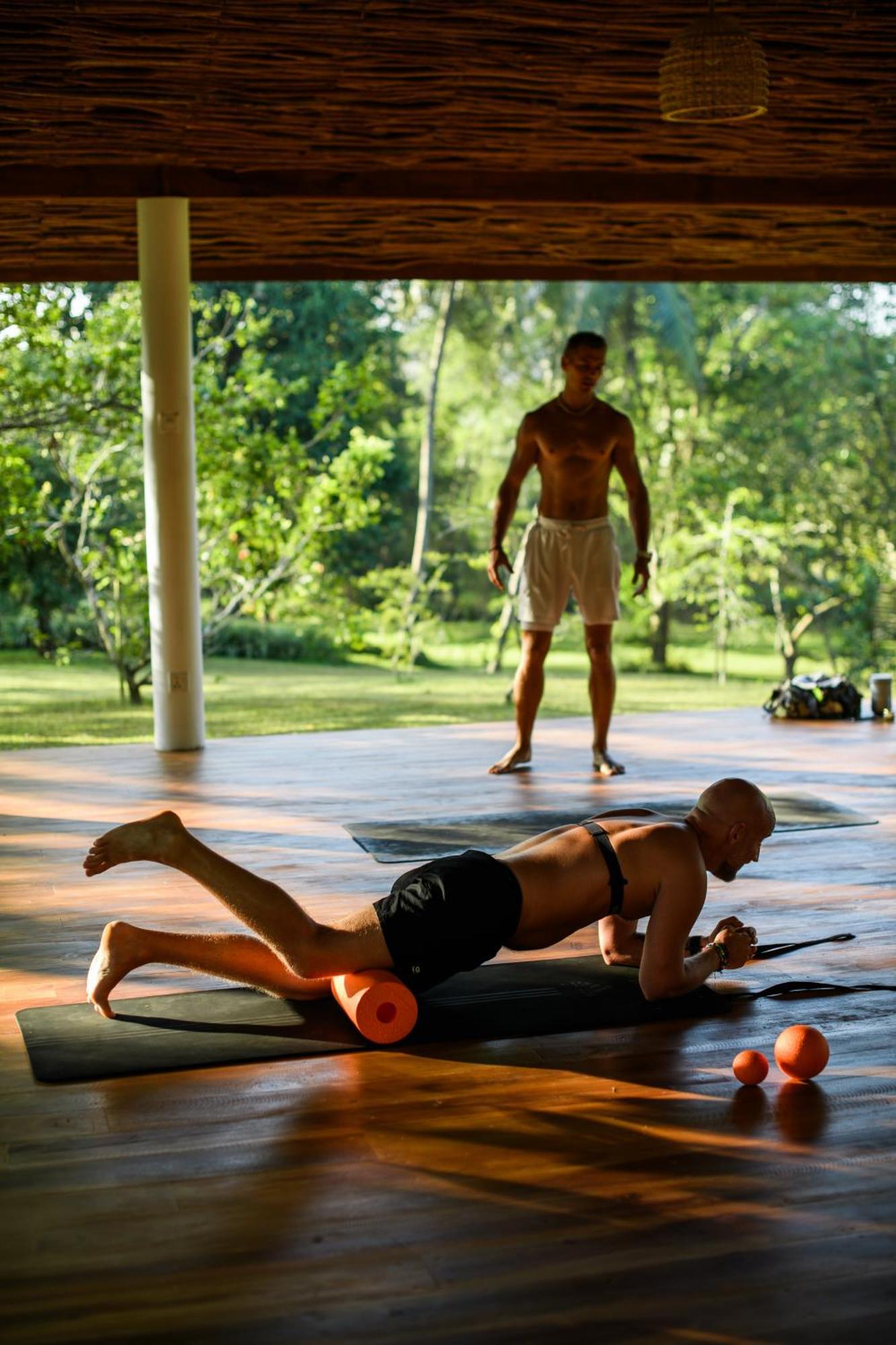 Hotel Roots Retreat Unawatuna Esterno foto