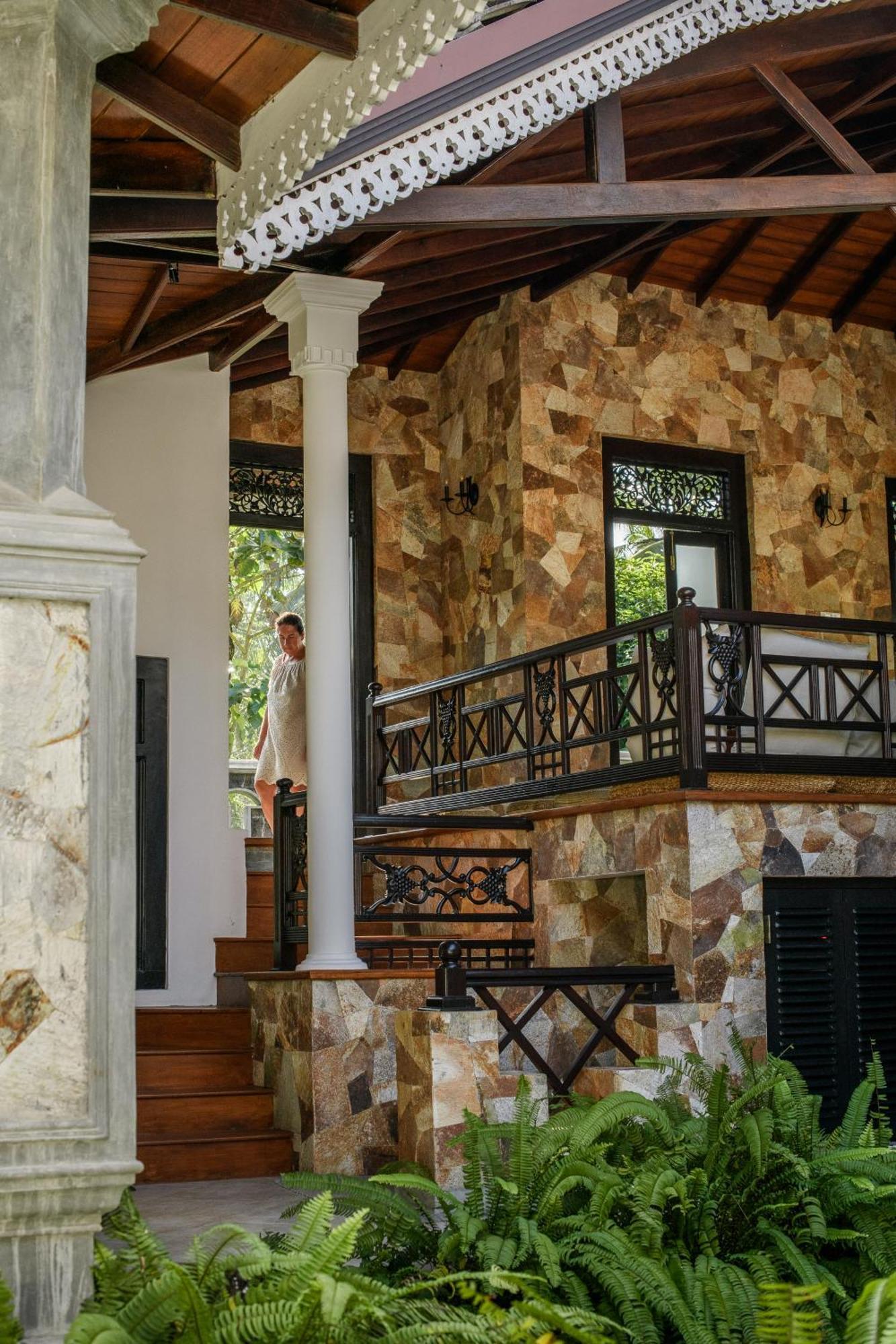Hotel Roots Retreat Unawatuna Esterno foto