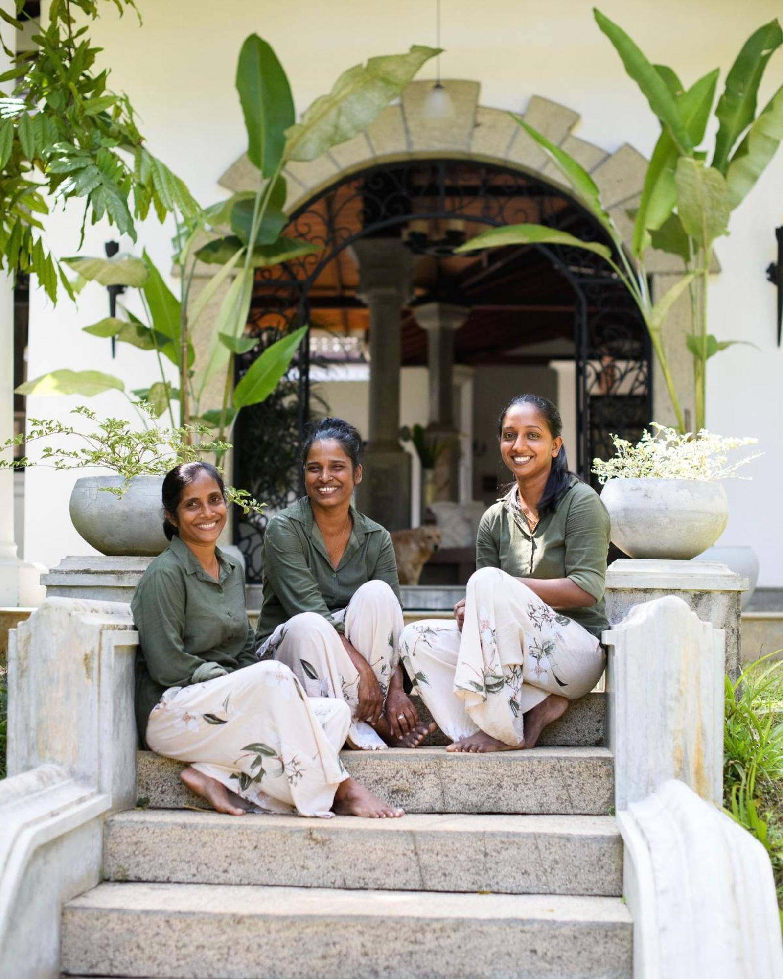 Hotel Roots Retreat Unawatuna Esterno foto